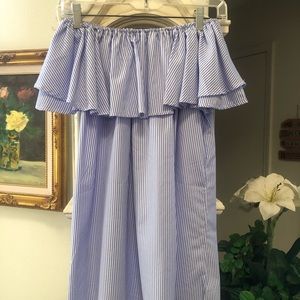 Off shoulder top or short dress